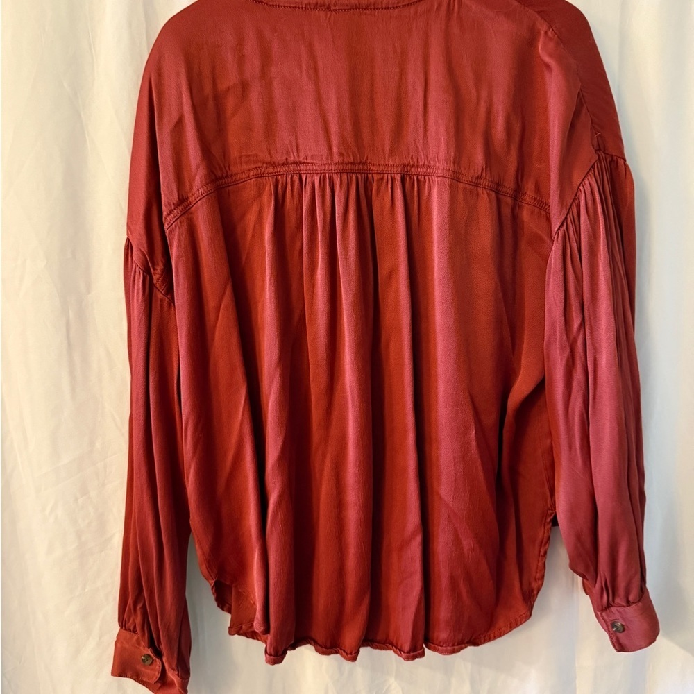 Anthropologie Pilcro Deep Red/Rust satin Blouse with Pockets - Picture 11 of 11
